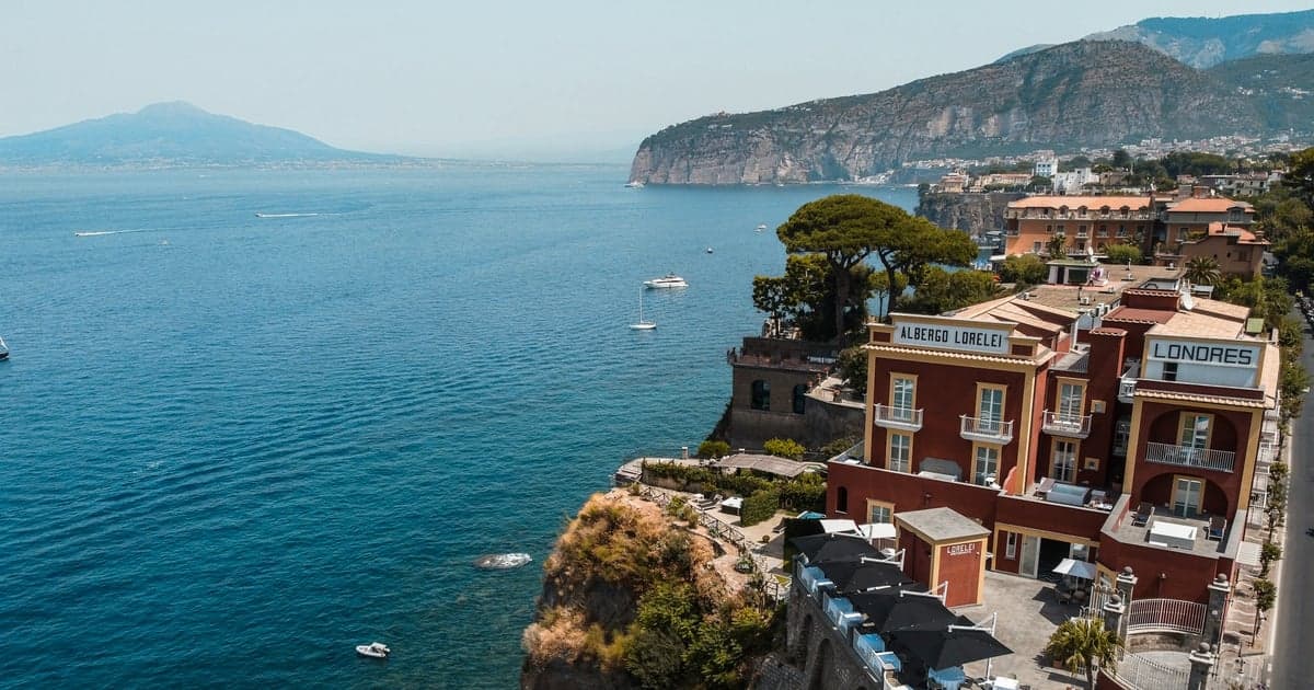 Naples to Sorrento: Train or Ferry? Your Bags Decide