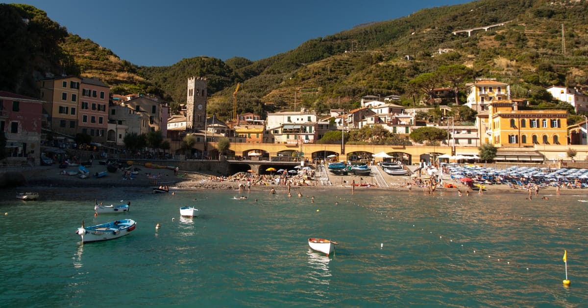 Rome to Cinque Terre: Where You Change, and Which Ticket