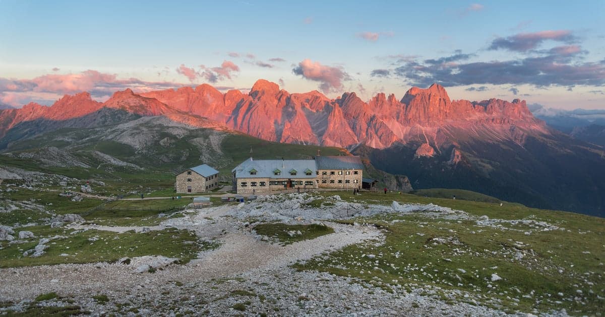 Dolomites Hut to Hut: Which Trek Fits Your Days?