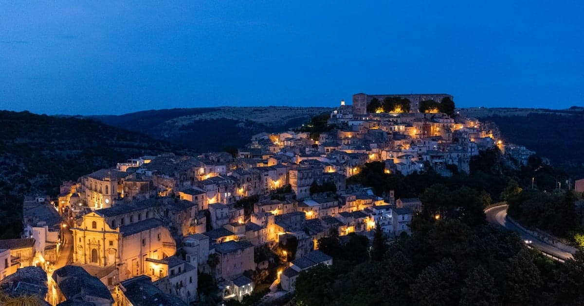 Ragusa, Sicily: Which Half, and What Each Is For