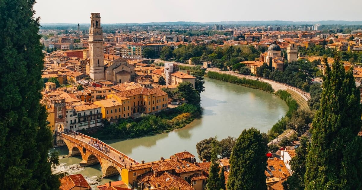 Verona to Venice: Which City Gets the Night?