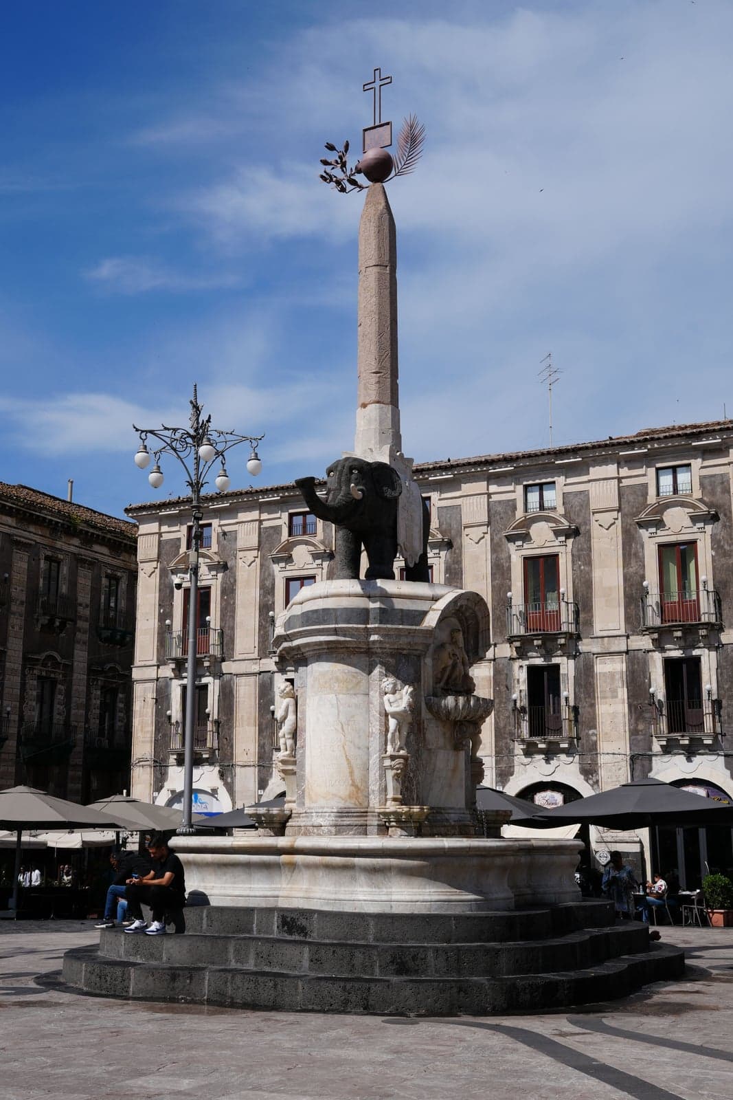 U Liotru, the lava-stone elephant fountain with its obelisk, in Catania's Piazza del Duomo